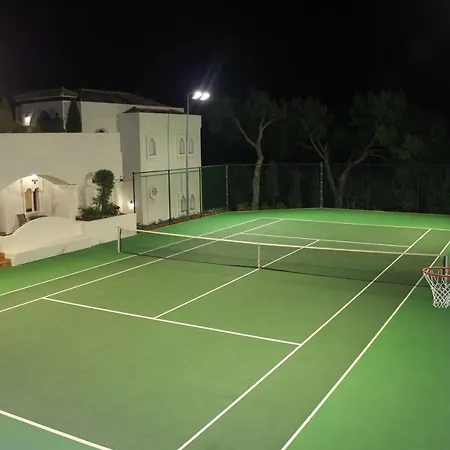 Villa La Perla Blanca Marbella