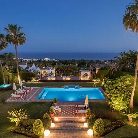 Villa La Perla Blanca Marbella