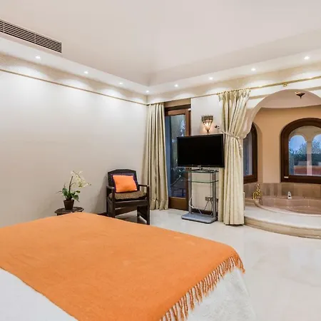 La Perla Blanca Marbella